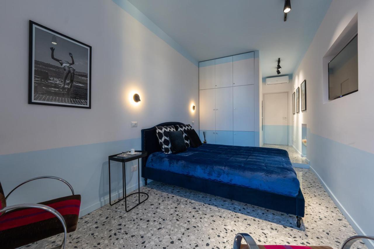 Teatro Toledo 272 Bed & Breakfast Napoli Dış mekan fotoğraf